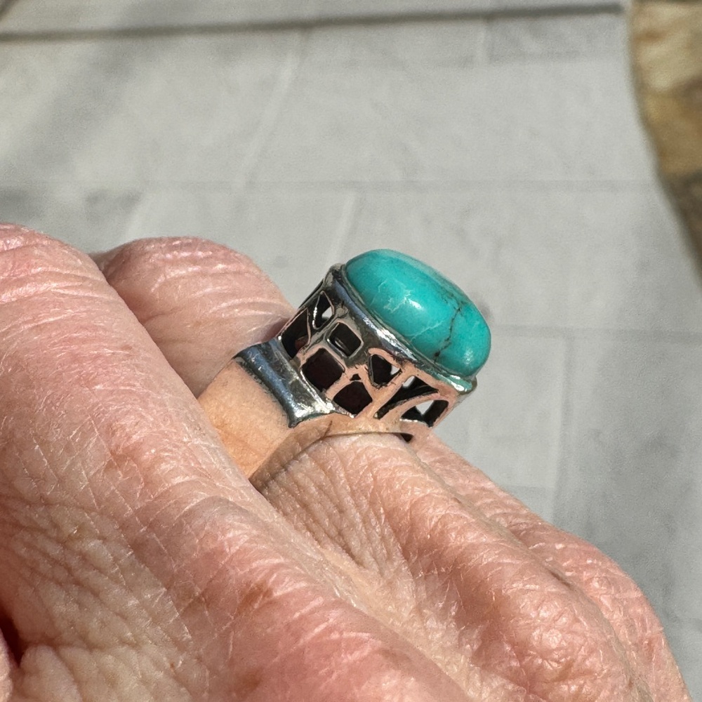 Silpada Turquoise Statement Ring Size 5 - image 4